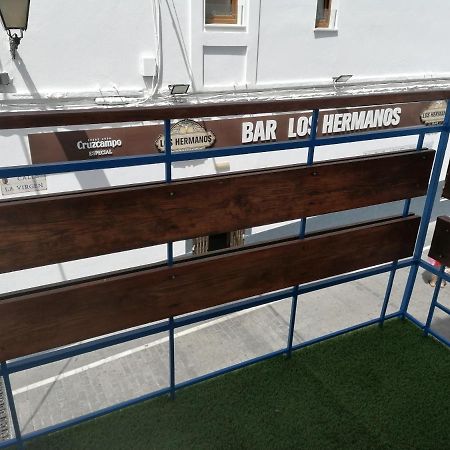 Apartamento Suite Arco De La Villa,Solo Familia Y Parejas,Parking Gratuito Конил-де-ла-Фронтера Екстериор снимка