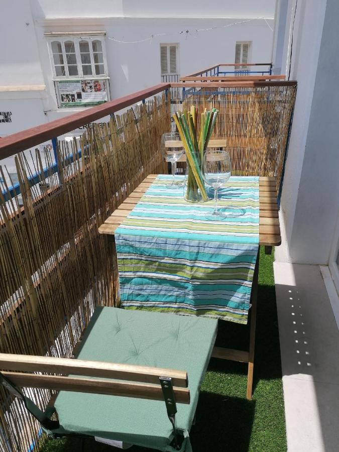 Apartamento Suite Arco De La Villa,Solo Familia Y Parejas,Parking Gratuito Конил-де-ла-Фронтера Екстериор снимка